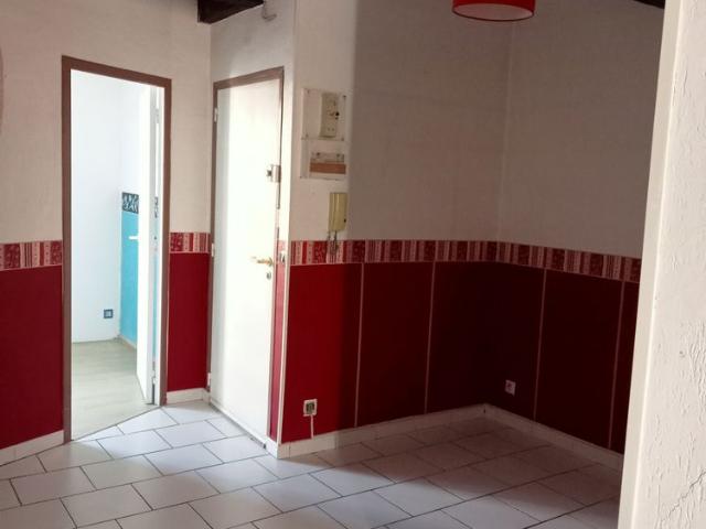Location Appartement 2 pièces 32m² TOULON 83000