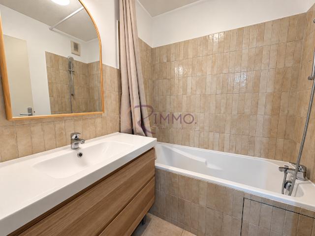 Location Appartement 2 pièces 37.04 m2 Aix en Provence