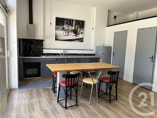 Location Appartement 2 pièces 37.3 m2 Saint Maixant