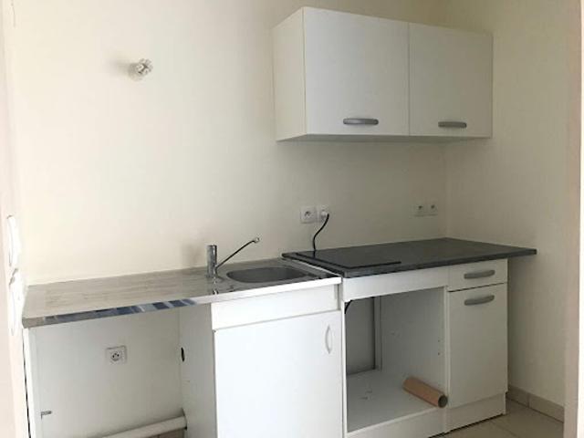 Location Appartement 2 pièces 37 m2 Mantes la Jolie
