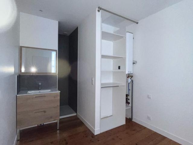 Location Appartement 2 pièces 37m² ANGOULEME 16000