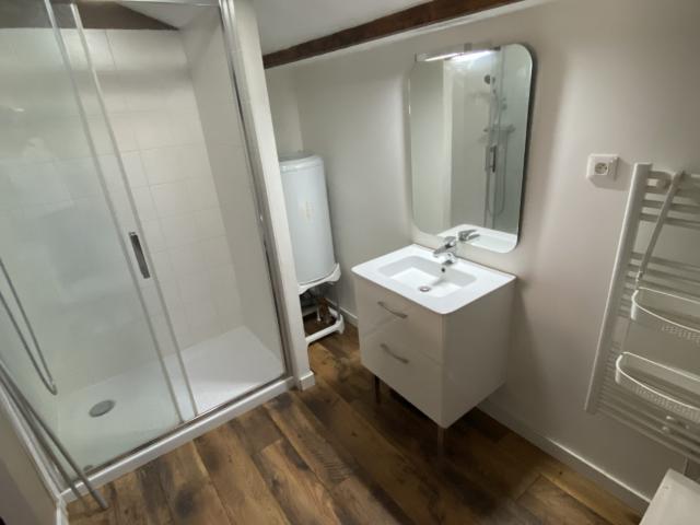 Location Appartement 2 pièces 37m² BORDEAUX 33300