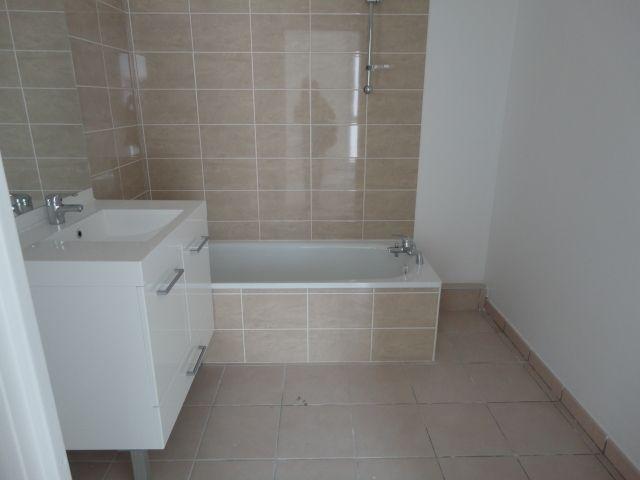 Location Appartement 2 pièces 37m² DECINES CHARPIEU 69150