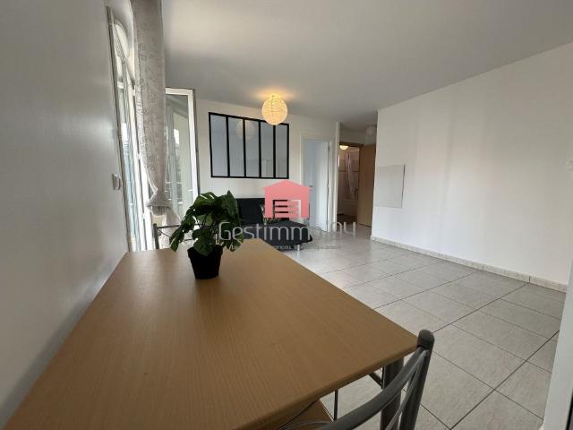 Location Appartement 2 pièces 37m² FONTENAY SOUS BOIS 94120