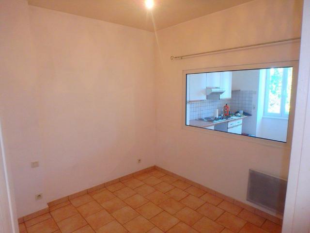 Location Appartement 2 pièces 37m² JOYEUSE 07260