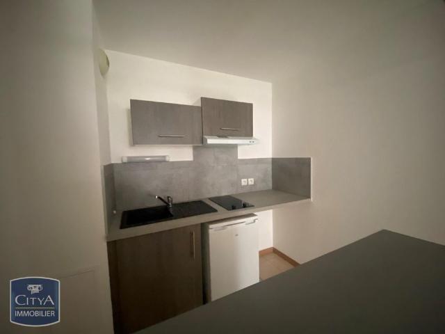Location Appartement 2 pièces 37m² LAYRAC 47390
