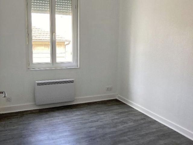 Location Appartement 2 pièces 37m² LIBOURNE 33500