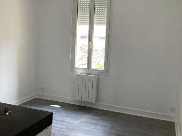 Location Appartement 2 pièces 37m² LIBOURNE 33500