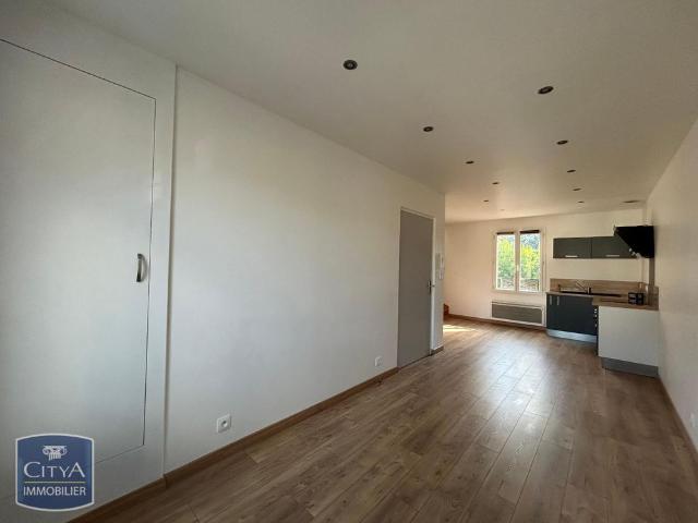 Location Appartement 2 pièces 37m² LINAS 91310