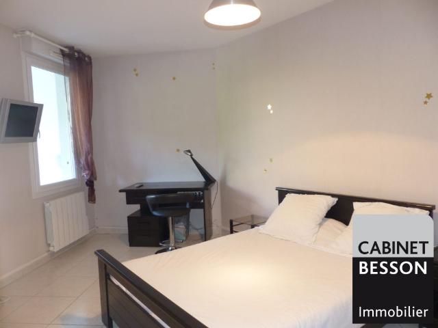 Location Appartement 2 pièces 37m² MEYLAN 38240