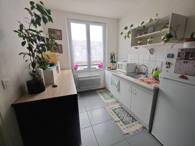 Location Appartement 2 pièces 37m² NOGENT LE ROI 28210