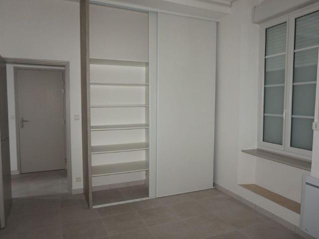 Location Appartement 2 pièces 37m² SENS 89100