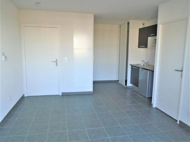 Location Appartement 2 pièces 37m² ST ANDRE DE CUBZAC 33240