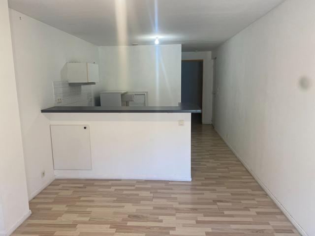 Appartement 2 pièces Bédarieux 34.10m² 380€ à louer