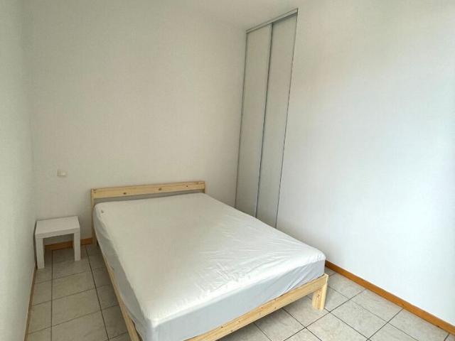 Location appartement 2 pièces, 34.12m², Samatan