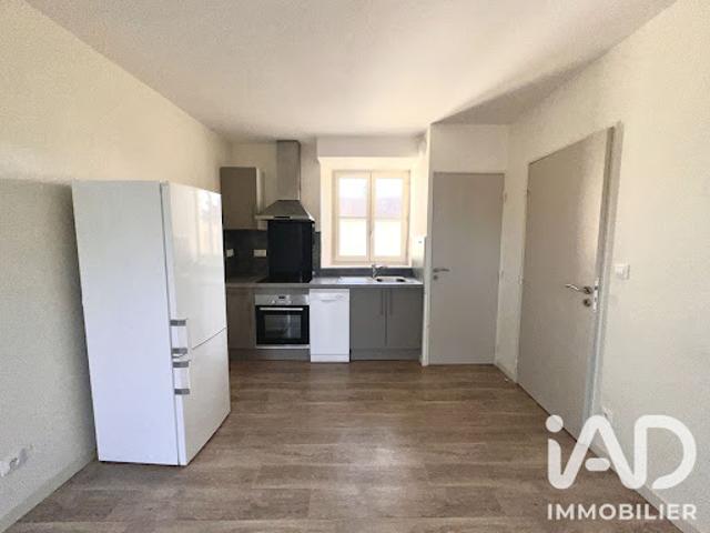 Location Appartement 2 pièces 34 m2 Ury