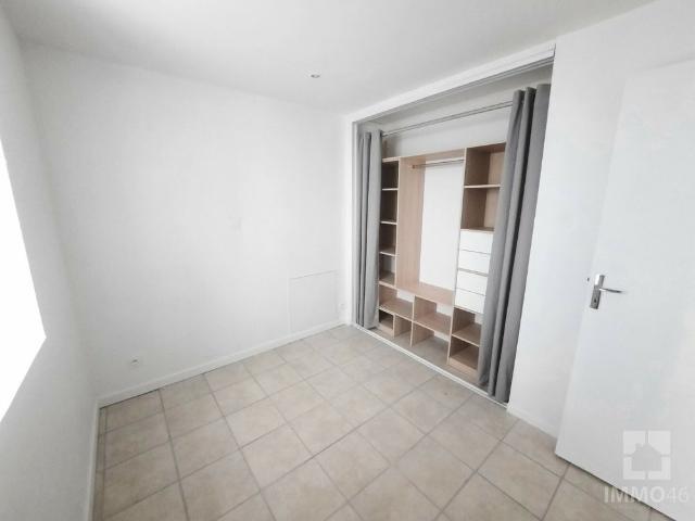 Location Appartement 2 pièces 34m² CASTELFRANC 46140