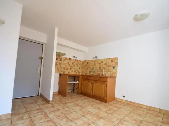 Location Appartement 2 pièces 34m² AUBENAS 07200