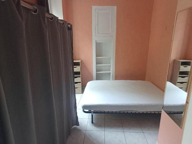 Location Appartement 2 pièces 34m² MILLAU 12100