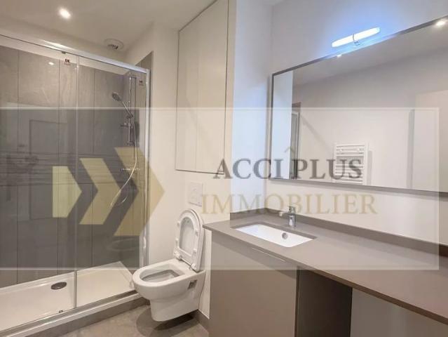 Location Appartement 2 pièces 34m² NIMES 30000