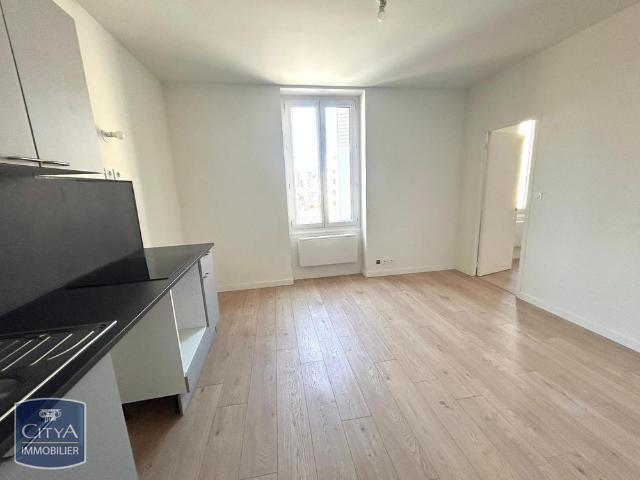Location Appartement 2 pièces 34m² ST ETIENNE 42000