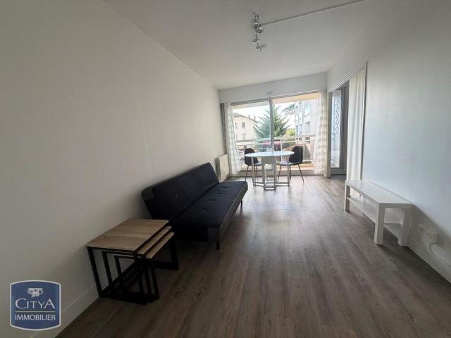 Location Appartement 2 pièces 34m² PERIGUEUX 24000