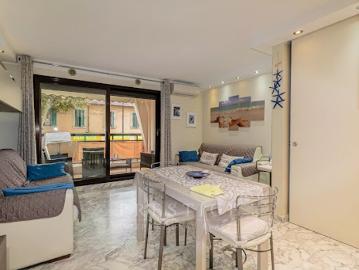 Location Appartement 2 pièces 35.59 m2 Juan les pins