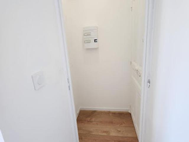 Location Appartement 2 pièces 35.84 m2 Toulon