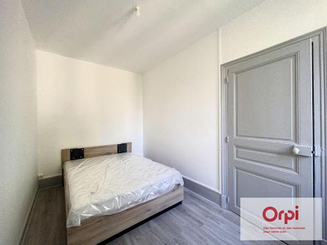 Location Appartement 2 pièces 35.32 m2 Montluçon