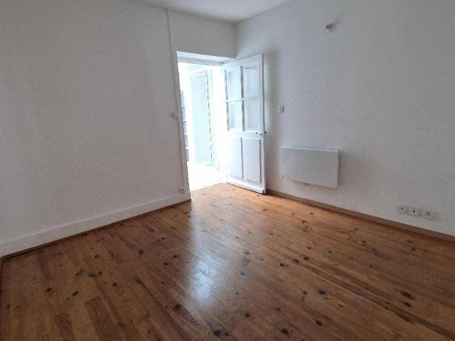 Location appartement 2 pièces 35.34 m² à Thoissey 01140 4 420 €