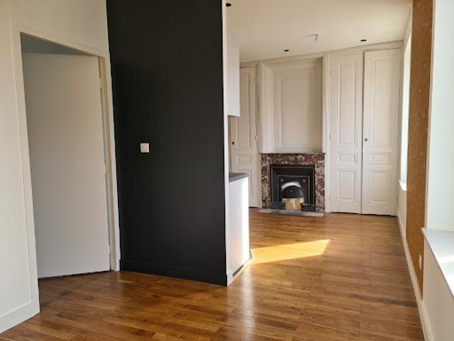 Location Appartement 2 pièces 35 m2 Ecully
