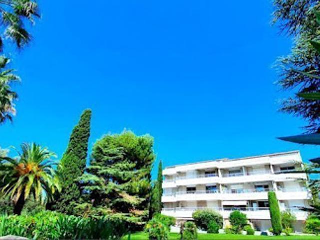 Location Appartement 2 pièces 35 m2 La Ciotat