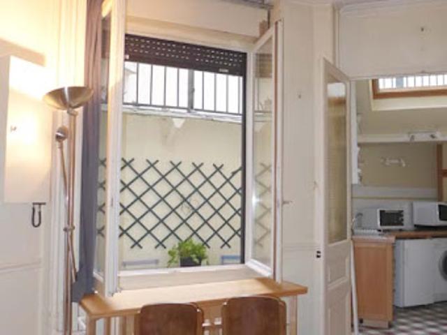 Location Appartement 2 pièces 35 m2 Paris 9ème