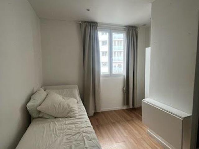 Location Appartement 2 pièces 35 m2 Paris 20ème