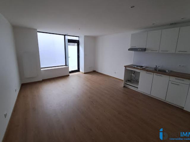 Location Appartement 2 pièces 35 m2 Saint Amans Valtoret