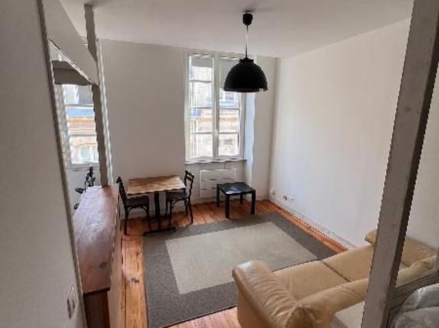 Location appartement 2 pièces 35 m² à Bordeaux 33000