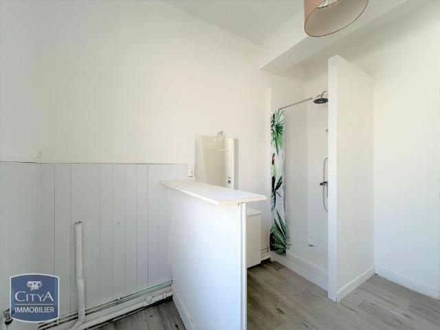 Location Appartement 2 pièces 35m² COUTRAS 33230