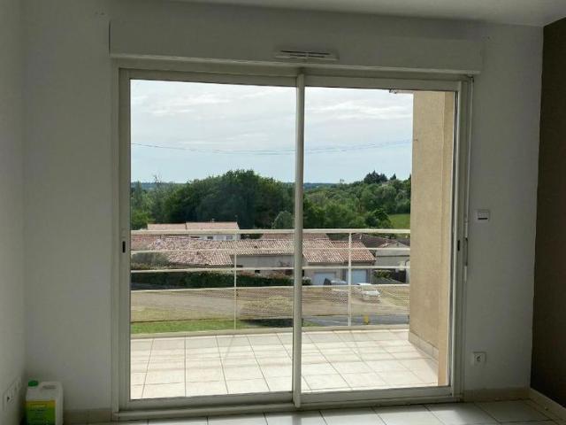 Location Appartement 2 pièces 35m² CAGNAC LES MINES 81130