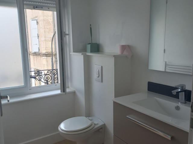 Location Appartement 2 pièces 35m² CUSSET 03300