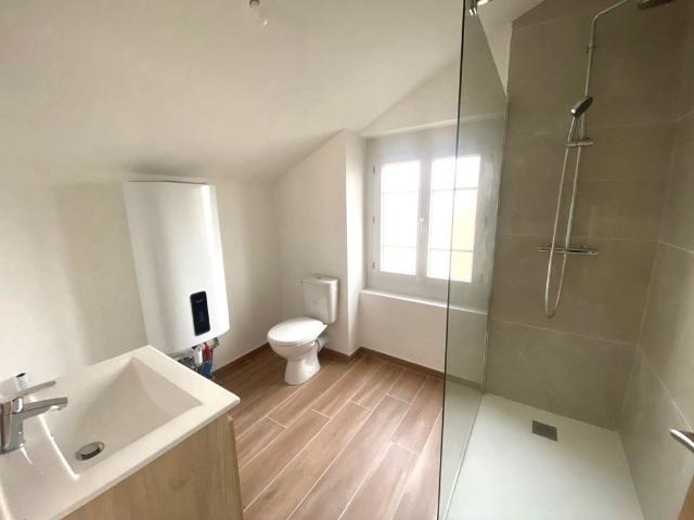 Location Appartement 2 pièces 35m² BOURG DE PEAGE 26300