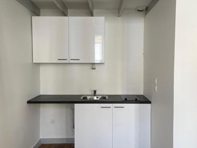 Location Appartement 2 pièces 35m² BORDEAUX 33000
