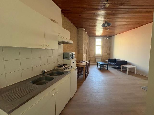 Location Appartement 2 pièces 35m² BORDEAUX 33000