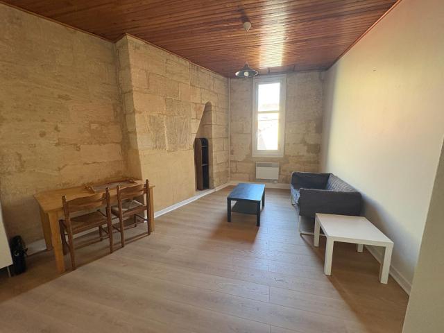 Location Appartement 2 pièces 35m² BORDEAUX 33000