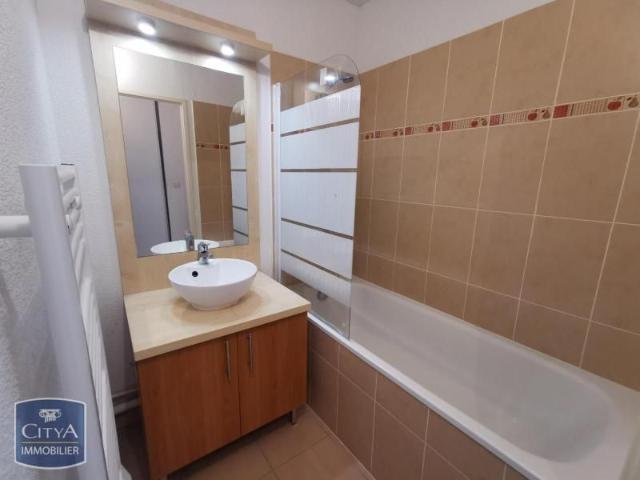 Location Appartement 2 pièces 35m² GOND PONTOUVRE 16160