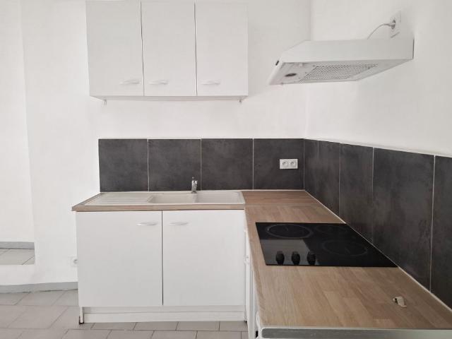 Location Appartement 2 pièces 35m² GANGES 34190