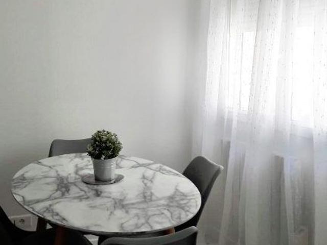 Location Appartement 2 pièces 35m² LIBOURNE 33500
