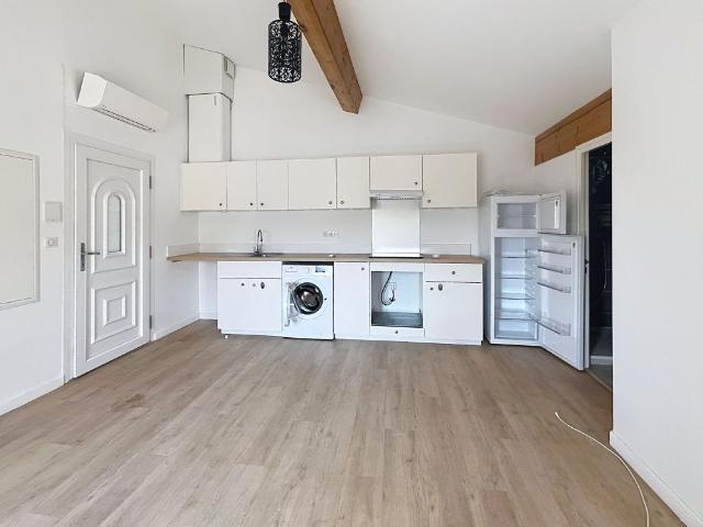 Location Appartement 2 pièces 35m² MOUGINS 06250