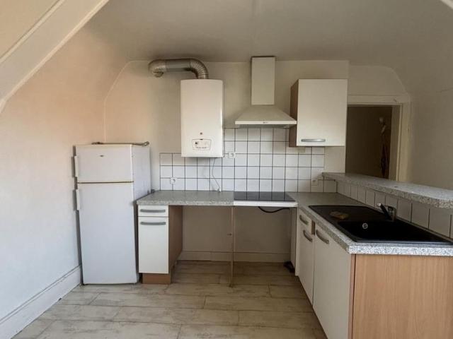 Location Appartement 2 pièces 35m² MOULINS 03000