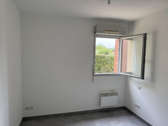 Location Appartement 2 pièces 35m² MARTRES TOLOSANE 31220