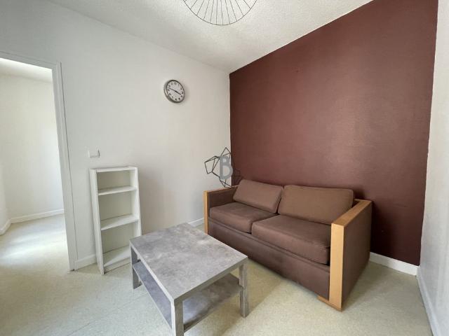 Location Appartement 2 pièces 35m² RODEZ 12000